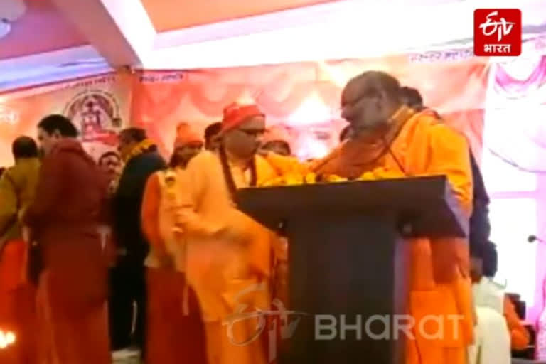 Dharma Sansad at Haridwar has become an 'election issue': Narsinghnand Giri