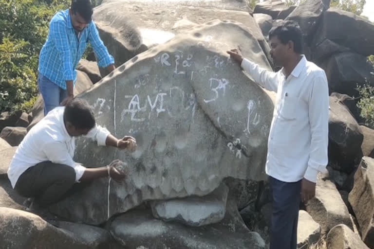 Musical stone aitipamula Nalgonda, stone music