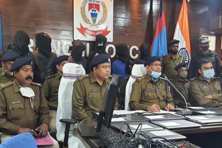 8-criminals-including-two-minor-arrested-for-theft-in-ranchi