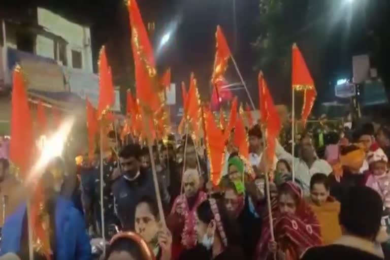 ujjain dwellers resist mahakal temple expansion