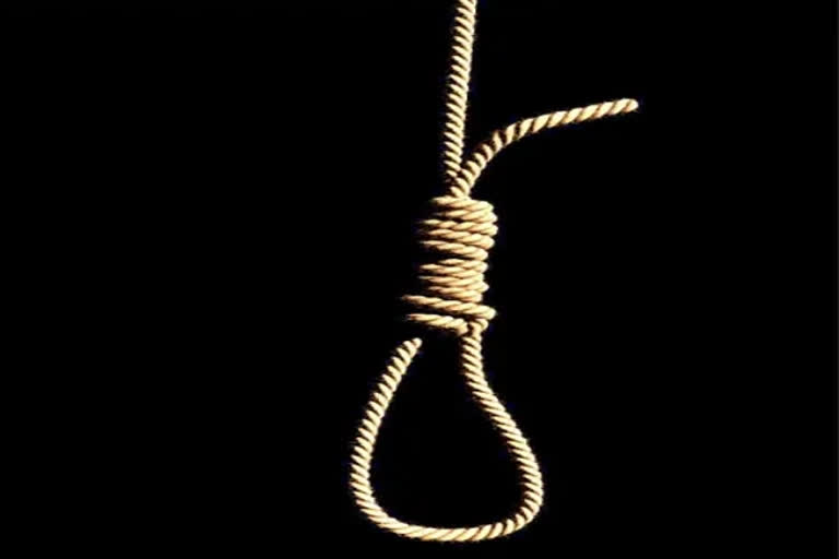 Bihar based  'Poor' engineering student commits suicide writing death note in Mangaluru