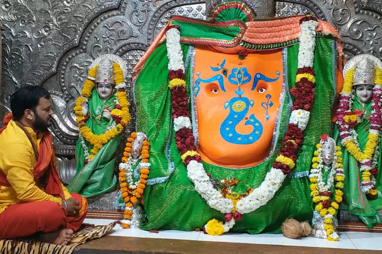 Khajrana Ganesh Temple of Indore is famous across the country