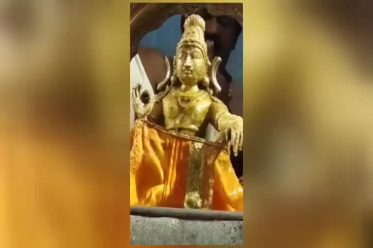 idol of Lord Ayyappa opening and shutting his eyes