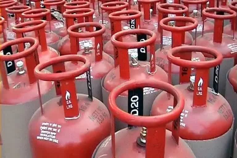 ନୂଆବର୍ଷରୁ ବଢିବ LPG ସିଲିଣ୍ଡର ଦାମ୍ !