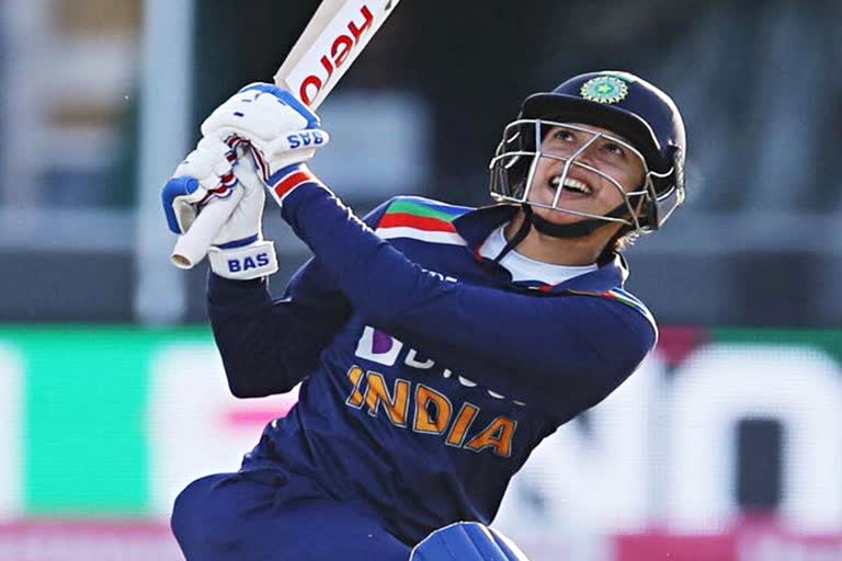 ICC Women T20I  Tammy Beaumont  Nat Sciver  BCCI  Smriti Mandhana  Gaby Lewis  स्मृति मंधाना  ICC महिला T20I  प्लेयर ऑफ द ईयर  खेल समाचार