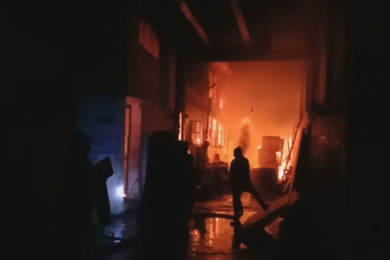 Fire broke out in four cardboard factories in sonipat