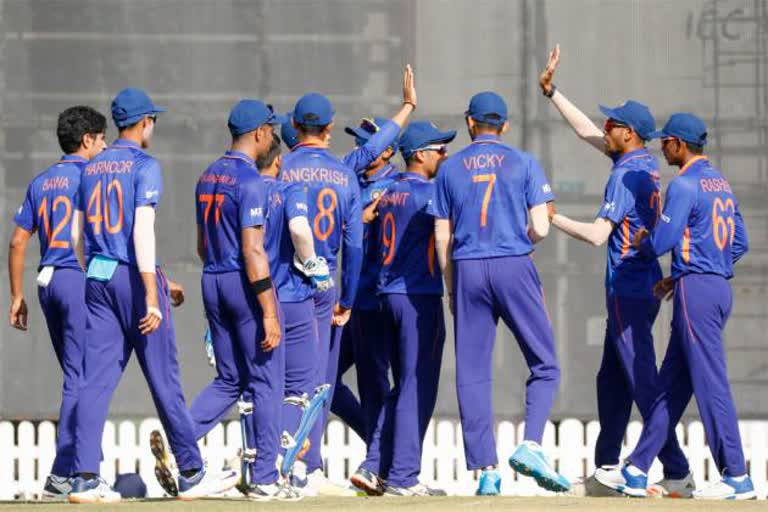 India beat Sri Lanka for 106 for nine in rain-hit Under-19 Asia Cup final