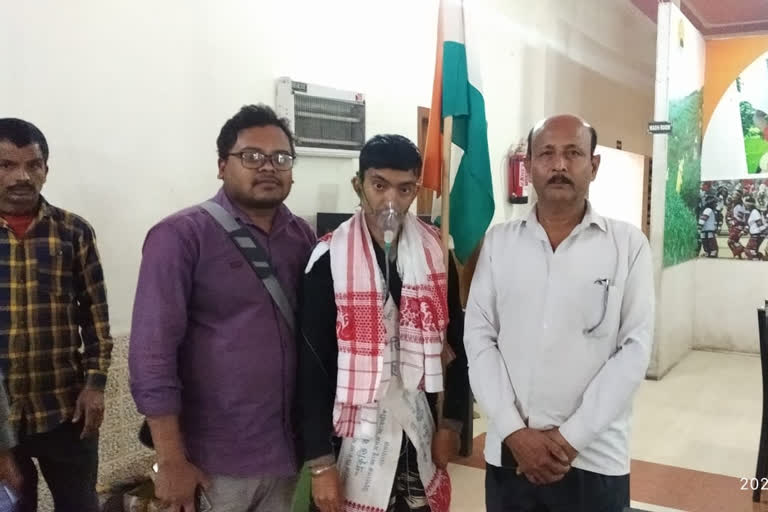 Assam Sahitya Sabha GS Jadab Sarma meets environmental activist