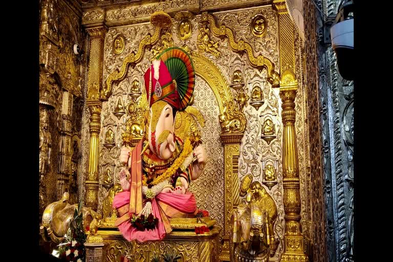 Shreemant Dagdusheth Halwai Ganpati Darshan