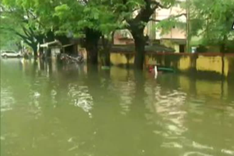 Heavy rainfall causes waterlogging in several parts of Chennai