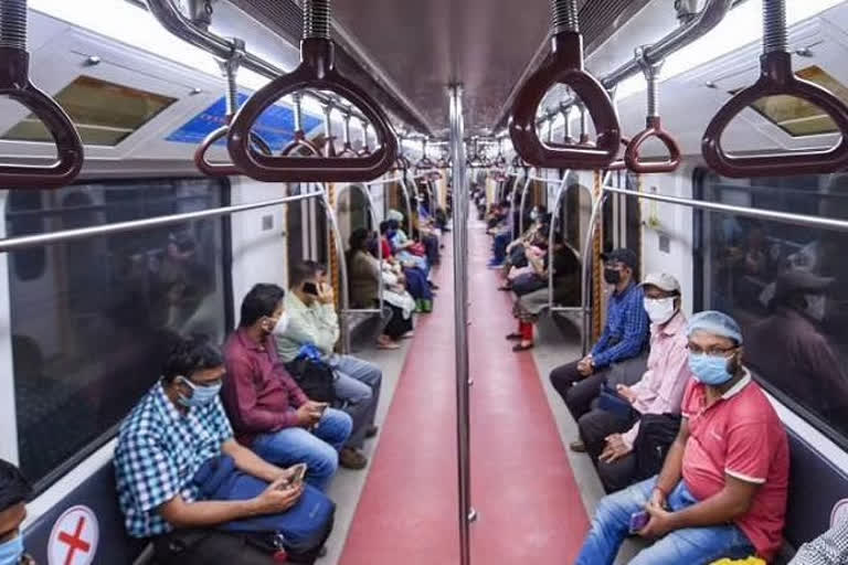 token service will stop, kolkata metro will continue with 50 percent passengers amid massive covid surge