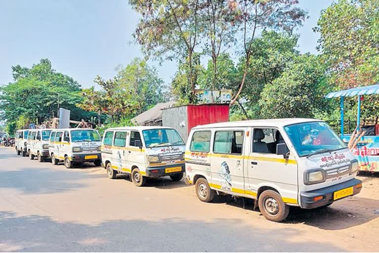 thallibidda-express-vehicles-going-to-stop-in-ap