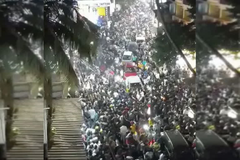 Amid Covid surge, crowds throng Goa beach for New Year bash; video goes viral