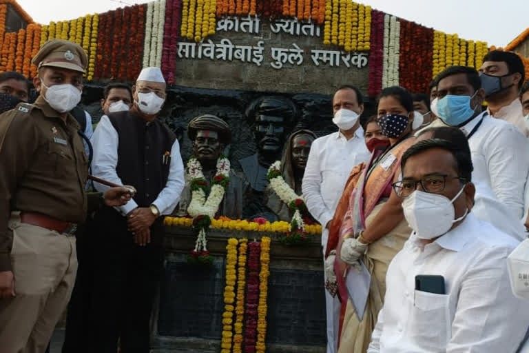 Ajit Pawar greeted Savitribai Phule at Naigaon