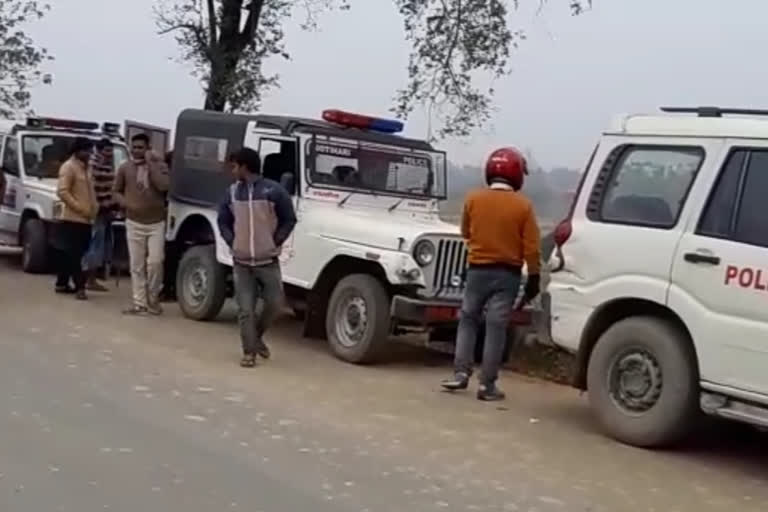 Vehicles Engaged in Illegal Sand Mining Siezed in Motihari