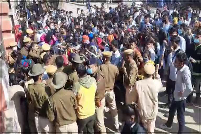 student protest in sawaimadhopu