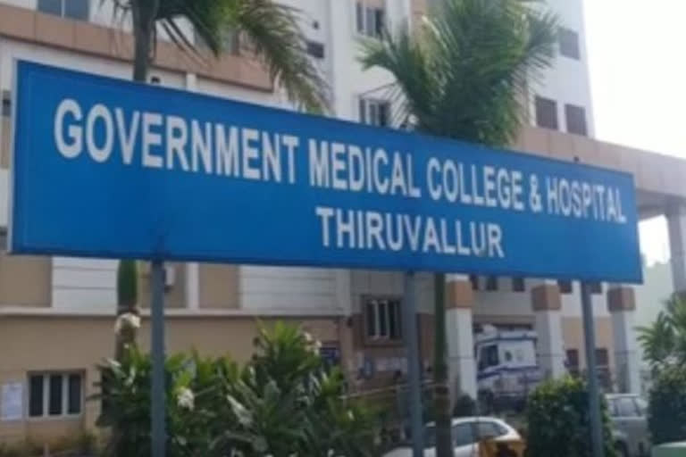 Thiruvallur police arrested the accused who stabbed a 27-year-old  Stabbed to death over family rivalry  IT girl murdered on squatter land clash in Thiruvallur  27-year-old girl stabbed to death over land dispute in Tamil Nadu  തിരുവള്ളൂരിൽ അയൽവാസിയുടെ കുത്തേറ്റ് 27 കാരിക്ക് ദാരുണാന്ത്യം  തമിഴ്‌നാട്ടിലെ തിരുവള്ളൂരിൽ യുവതിയെ കുത്തിക്കൊന്നു  തിരുവള്ളൂരിൽ ഭൂമി തർക്കത്തെതുടർന്ന് 27കാരിയെ കൊന്നു  തിരുവള്ളൂർ സ്വദേശിനി ശിവരഞ്ജനി കൊല്ലപ്പെട്ടു