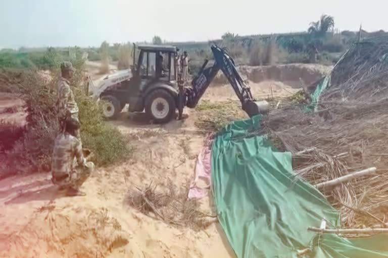JSW Project: Dhinkia villagers alleged police forcibly demolish their pan baraj