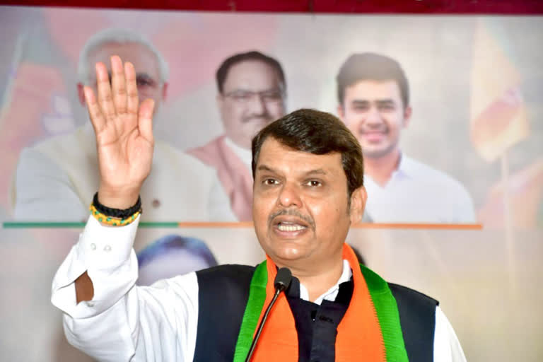 Devendra Fadnavis criticizes CM