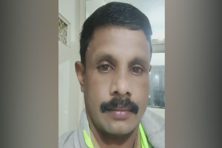 Excise officer found dead in Idukki  ഇടുക്കിയില്‍ എക്സൈസ് ഉദ്യോഗസ്ഥന്‍ മരിച്ച നിലയിൽ