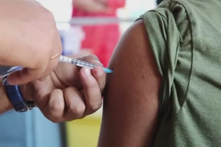 Third Dose Corona Vaccination in India: કોરોનાની રસીનો ત્રીજો ડોઝ 10 જાન્યુઆરીથી મળશે, નહીં કરાવવું પડે નવું રજિસ્ટ્રેશન