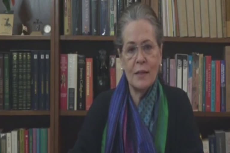 CEC meet chaired by Sonia Gandhi underway to finalize candidates