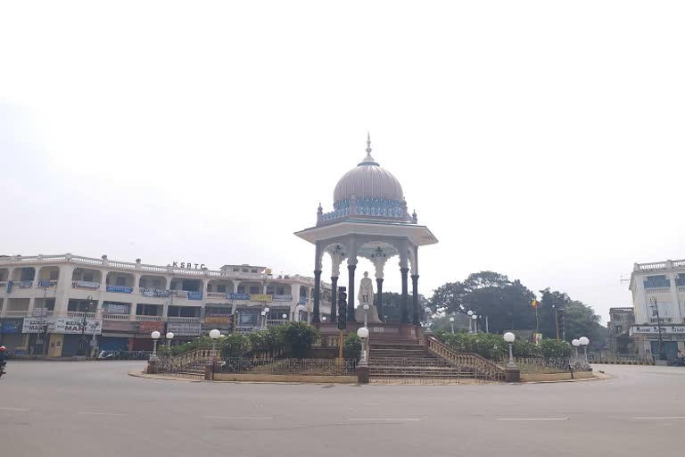 ಮೈಸೂರಿನಲ್ಲಿ ವೀಕೆಂಡ್​​ ಕರ್ಫ್ಯೂ