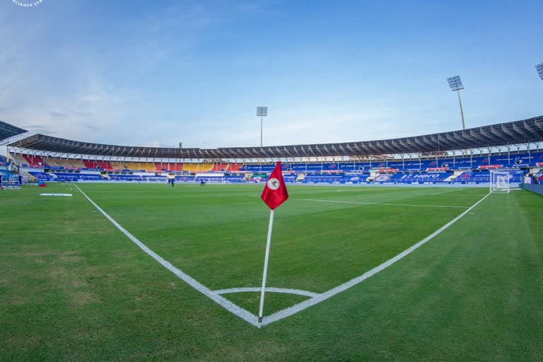 ISL 2021-22  covid reported in ISL  ISL match postponed  ATK Mohun Bagan s match against Odisha FC in ISL postponed  ഐഎസ്‌എല്ലില്‍ കൊവിഡ് പ്രതിസന്ധി  എടികെ-ഒഡീഷ എഫ്‌സി മത്സരം മാറ്റിവെച്ചു