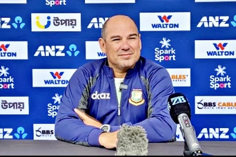 Russell Domingo  New Zealand  न्यूजीलैंड और बांग्लादेश  मुख्य कोच रसेल डोमिंगो  खेल समाचार  New Zealand vs Bangladesh  Head Coach Russell Domingo  Sports News