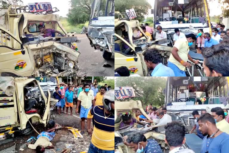 Private bus and Cargo Auto collided