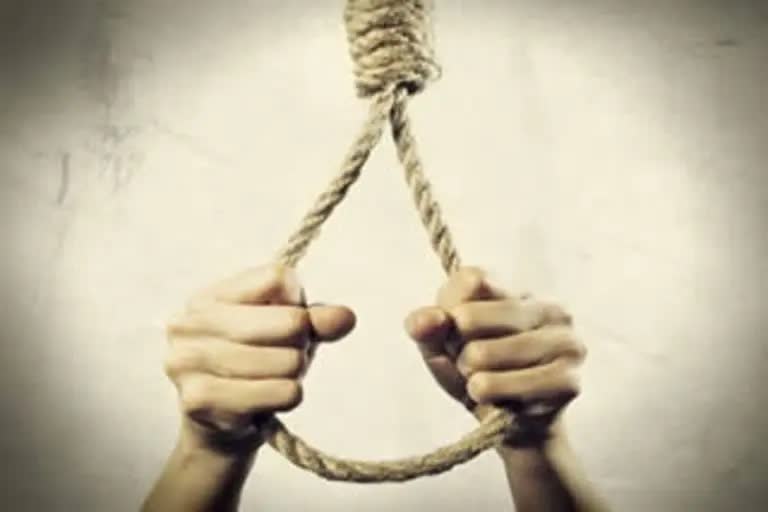 suicide file photo