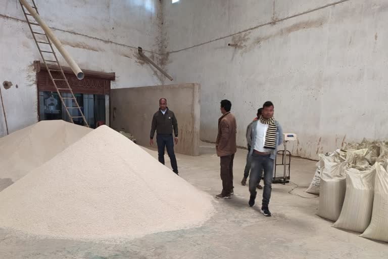 Illegal rice seized from rice mill in Balrampur