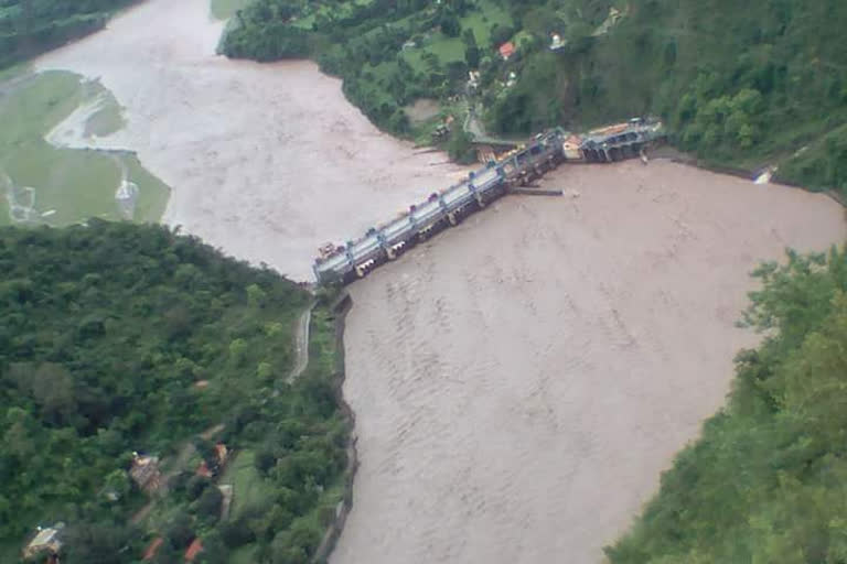 Water level increased in giri river