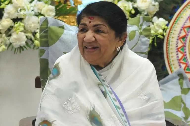 lata-mangeshkar-tests-covid-positive-admitted-to-hospital-in-mumbai