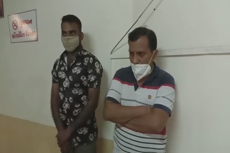 Fraud with Diamond Trader In Navsari: નવસારીના હીરા વેપારીના 28.34 લાખના હીરા લઇને રાજસ્થાનનો વેપારી છૂમંતર