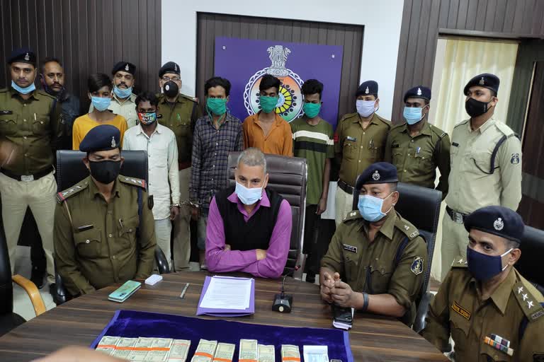 One arrested for stealing lakhs in Bhilai
