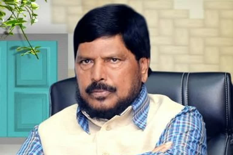 President of Republican Party of India Dr Ramdas Athawale on January 11 said that Swami Prasad Maurya's resignation would neither harm BJP nor benefit Samajwadi Party. Cabinet Minister of Uttar Pradesh Swami Prasad Maurya had resigned from his ministerial post earlier in the day.