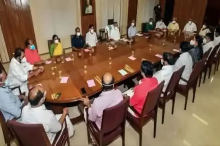 kerala Cabinet meeting to be held today  Cabinet discusses covid regulations  സംസ്ഥാന മന്ത്രി സഭ യോഗം ഇന്ന്  കൊവിഡ് നിയന്ത്രണങ്ങള്‍ ചര്‍ച്ചയാവും