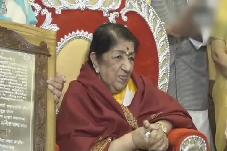 Singer Lata Mangeshkar Covid