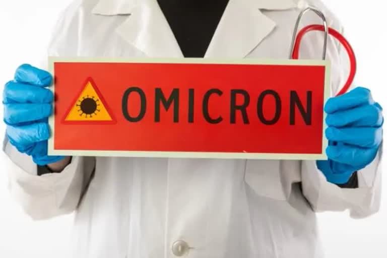 What are the symptoms of omicron  covid19 study  how can covid spread  what precautions to take amidst covid spread  omicron third wave India  what are the new symptoms of omicron  ഒമിക്രോണിന് മറ്റ് വകഭേദങ്ങളില്‍ നിന്നുള്ള വ്യത്യാസം  ഒമിക്രോണ്‍ വ്യാപനത്തിനുള്ള കാരണങ്ങള്‍  Omicron symptoms and causes for highly spreading  ഒമിക്രോണ്‍ ലക്ഷണങ്ങള്‍  ഒമിക്രോണ്‍ എന്നാല്‍ എന്ത്