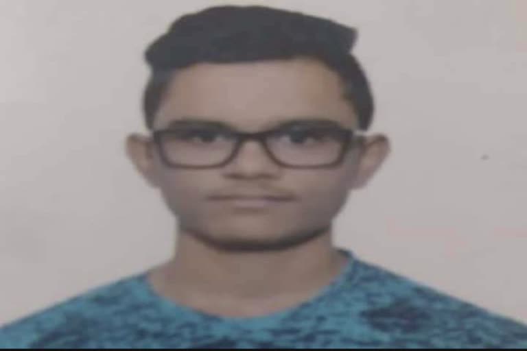 Vadodara suicide case: વડોદરામાં વિદ્યાર્થીએ મિત્રના એપાર્ટમેન્ટના પાંચમા માળેથી પડતું મૂકી આપઘાત કર્યો