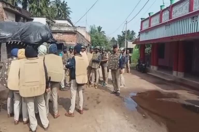 jagatsinghpur police arrest devendra swain who is leading dhinkia protest