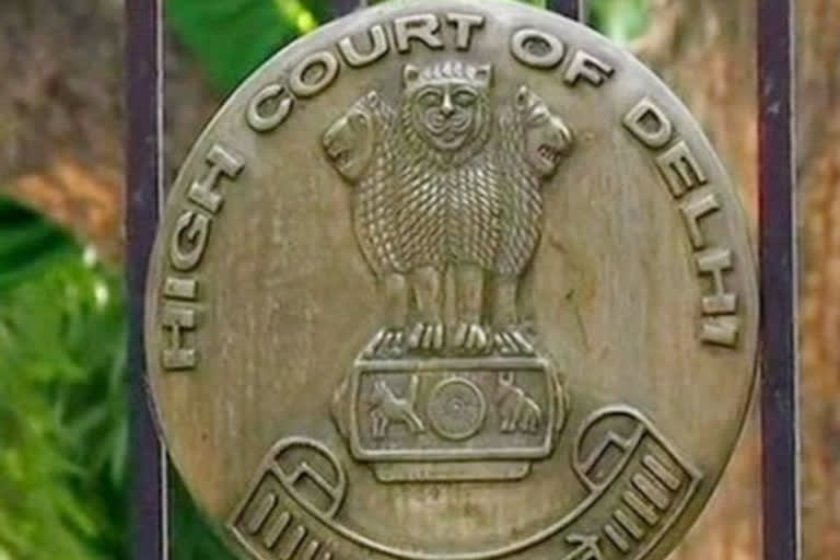 Kirti Azads plea in High Court  District Cricket Association  Delhi High Court sought response from DDCA  ക്രമക്കേട് ആരോപിച്ചുള്ള ഹര്‍ജി: ഡിഡിസിഎക്കും കേന്ദ്ര സര്‍ക്കാറിനും ഹൈക്കോടതി നോട്ടീസ്  കീർത്തി ആസാദിന്‍റെ ഹര്‍ജിയില്‍ ഡൽഹി ജില്ലാ ക്രിക്കറ്റ് അസോസിയേഷന് നോട്ടീസ്  ഡിഡിസിഎയില്‍ ക്രമക്കേട്