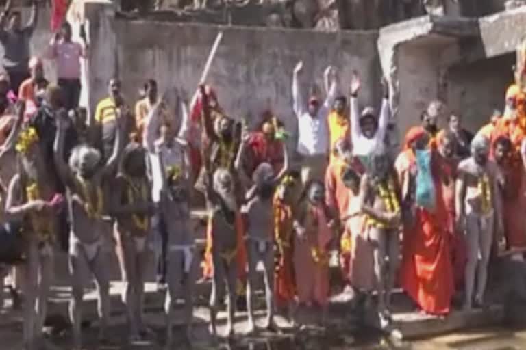 Yatradham Ambaji  : ગુજરાતના તમામ વિસ્તારોમાંથી સંતો મહંતો યાત્રાધામ અંબાજી ખાતે ઉમટી પડ્યા