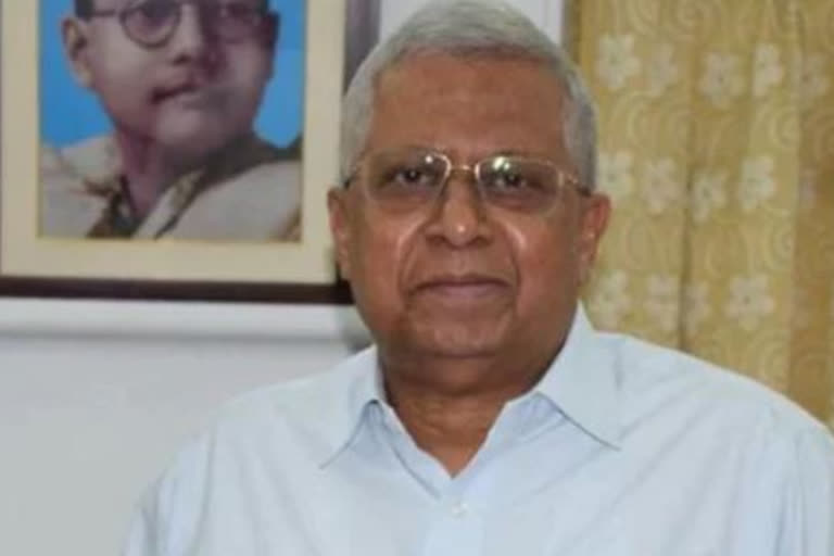 tathagata roy attacks his own party bjp through social media