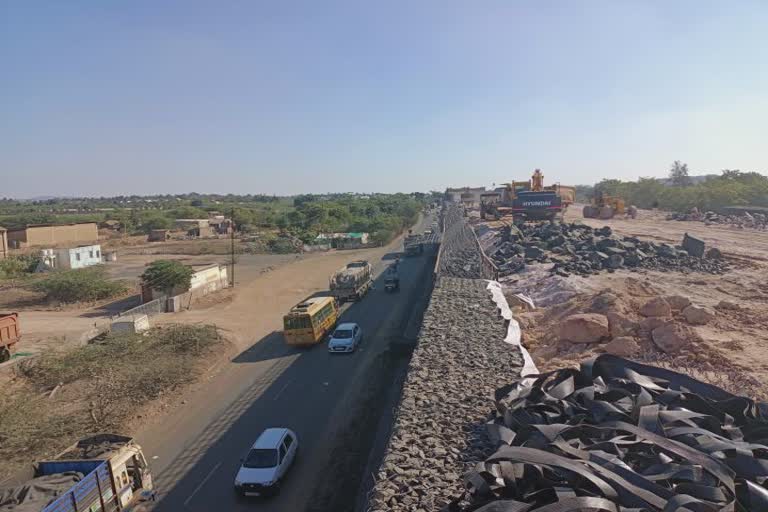 Kutch Bhujodi Overbridge Work: PM Modiના ડ્રીમ પ્રોજેક્ટ ભુજોડી ઓવરબ્રિજ બન્યો ડ્રામા પ્રોજેક્ટ, 10 વર્ષે પણ બ્રિજનું 25 ટકા કામ બાકી