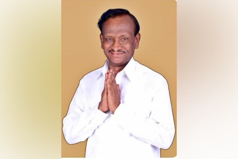 Minister MTB Nagaraj tested covid positive