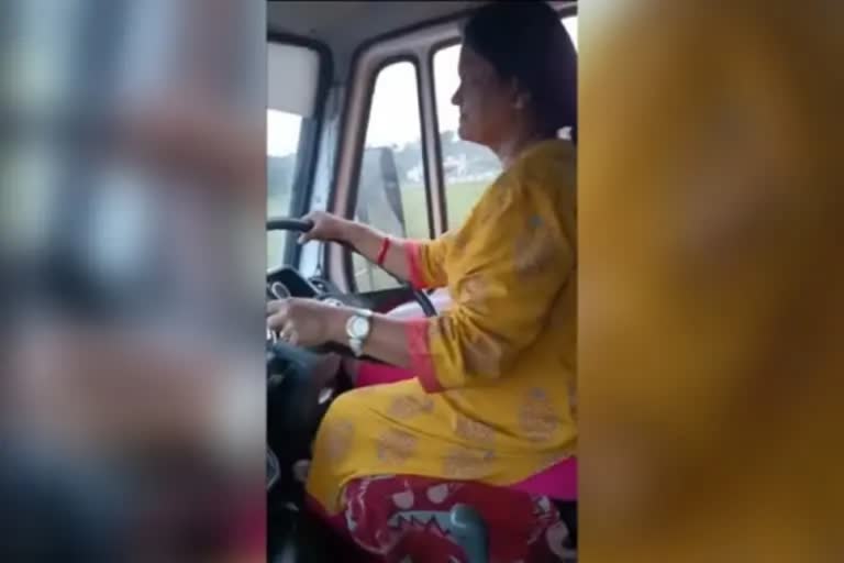 woman drives bus for 10 km after driver suffers seizure