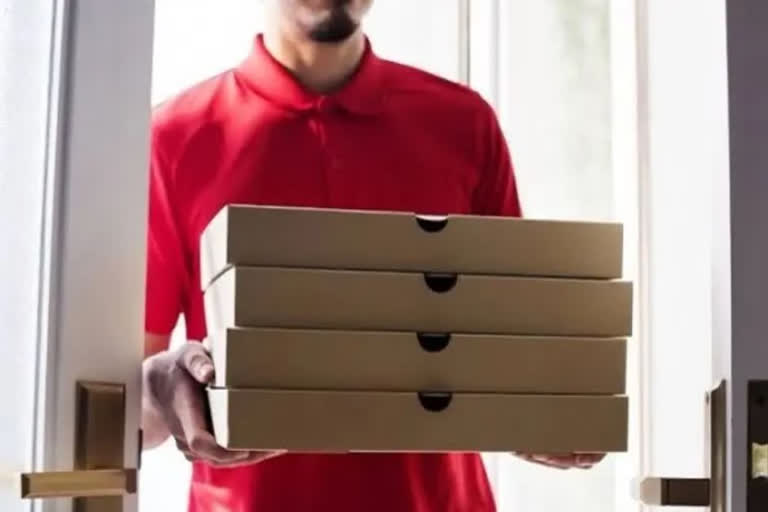 Mumbai senior citizen duped of Rs 11 lakh while ordering pizza