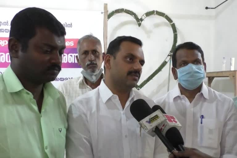 Dheeraj Murder Case  Idukki MP Dean Kuriacose  KPCC President K.Sudhakaran Response on dheeraj murder  Youth congress workers arrested in dheeraj murder case  idukki murder  Idukki engineering Collage murder  Idukki Youth Congress  KSU-SFI conflict  ധീരജ്‌ വധക്കേസ്‌  ധീരജ്‌ കൊലപാതകം  ഇടുക്കി എന്‍ജിനീയറിങ്‌ വിദ്യാര്‍ഥിയെ കുത്തി കൊന്നു  എസ്‌എഫ്‌ഐ പ്രവര്‍ത്തകന്‍ കൊലപാതകം  എസ്‌എഫ്‌ഐ-കെഎസ്‌യു സംഘര്‍ഷം  ഇടുക്കി കൊലപാതകം  Kerala Crime news  Idukki Latest News